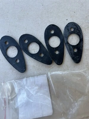 Dodge 37 DelESOTO DHGS 1937 Door Handle Gaskets - image 1 of 3