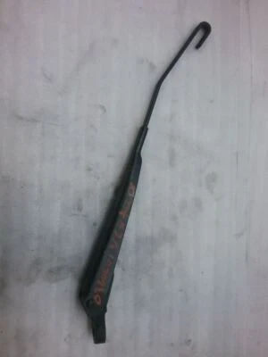 Brazo limpiaparabrisas puerta levadiza trasera Chevrolet Venture S-389RM 2003 Foto 1 de 4