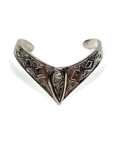 Bracciale tono argento vintage design geometrico artigianale braccialetto - Foto 1 di 6