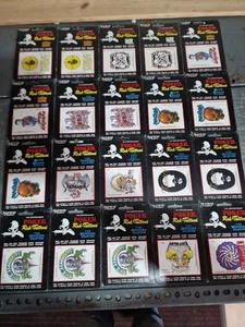 Enorme paquete de tatuajes Poker Rox Rok de los años 90 potencial reventa nuevo stock antiguo - Imagen 1 de 13