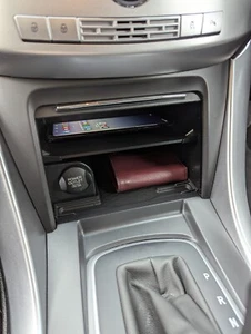 Ford Territory SZ Tissue Holder Shelf SZ Mk2 TX TS TITANIUM - Picture 1 of 4