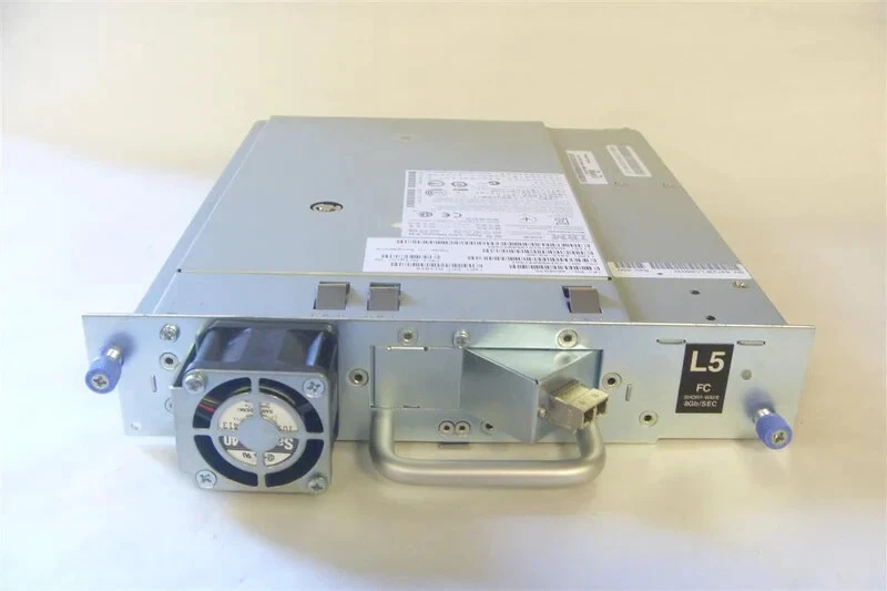 47C98 00V6733 12X4404 Dell LTO5 Ultrium FC Loader Drive With Tray Inc VAT - Image 1 of 1
