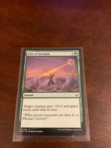 Magic the Gathering Hour of Devastation Gift of Strength - Picture 1 of 2