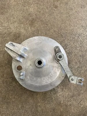 Husqvarna 125 1973 placa de respaldo de freno delantero actuador brazo zapatas Leleu Foto 1 de 4