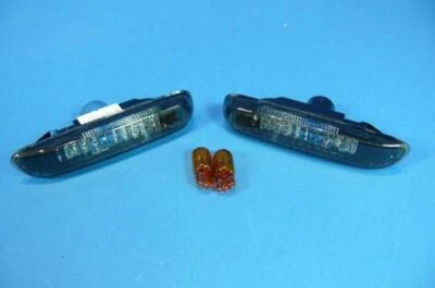 frecce laterali nere vetro trasparente adatte per BMW Serie 3 E46 Compact - Immagine 1 di 4