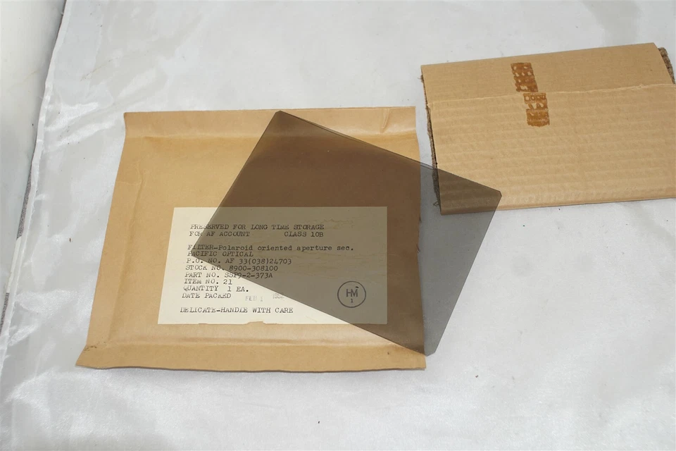 Polaroid Polarizing Filter Approx 5.9"x4.3" for Air Force 1950's Sealed - Image 1 of 1