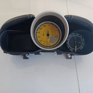 Ferrari California, Speedometer Head Cluster Yellow Face - Foto 1 di 6
