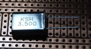 3.500 MHz Quarts Crystal Resonator - Picture 1 of 2
