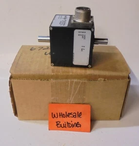 RED LION CONTROLS SHAFT ENCODER 4600001 5-28 VDC INPUT 3/8" SHAFT DIAMETER - Picture 1 of 7
