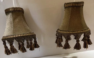 Piccolo paralume vintage in velluto con nappe vittoriano gotico bronzo nero set 2 - Foto 1 di 9