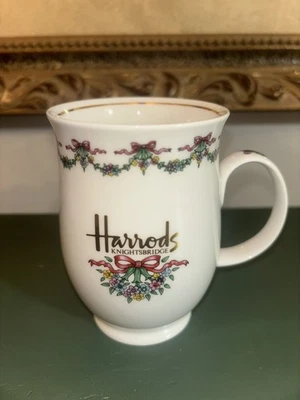 Harrods Knightsbridge BOWS & GARLANDS Fine Bone China MUG England NWOT - Image 1 of 4