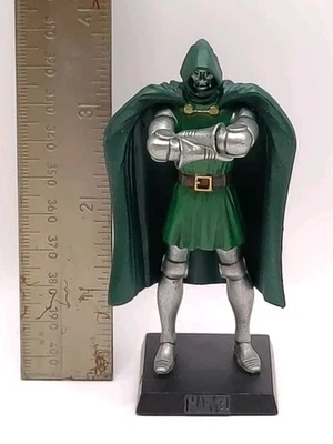 Figura Clásica Marvel Eaglemoss Colección DOCTOR DOOM Foto 1 de 4