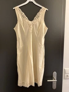 Unterkleid, Gr. 46/48, hautfarbig - Bild 1 von 2
