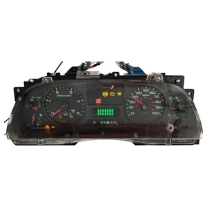 Cuadro de instrumentos velocímetro turbo diésel Ford F250 F350 Superduty 2005-2007 - Imagen 1 de 12
