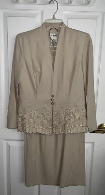 Liz Claiborne Petite Skirt Suit 3-Button Jacket Long Skirt Tan Beige Size 6P - Image 1 of 4