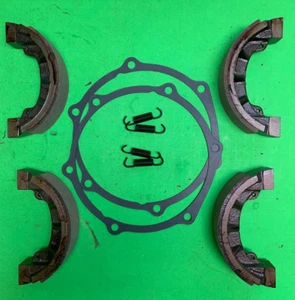 Brake shoe set for John Deere 1050 compact tractors M805897 CH11248 M806836 - Picture 1 of 3