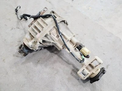 2015-2020 Cadillac Escalade Front Axle Differential Carrier 3.23 Ratio Opt GU5 - Image 1 of 4