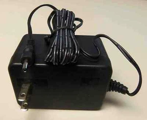 Adaptador cargador de alimentación de CA CET Technology 48-6-700R entrada 120vac salida 6vdc 700ma - Imagen 1 de 3