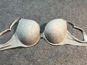 Victoria’s Secret PINK Bra wear everywhere push-up 36 DD Grey - Picture 1 of 3