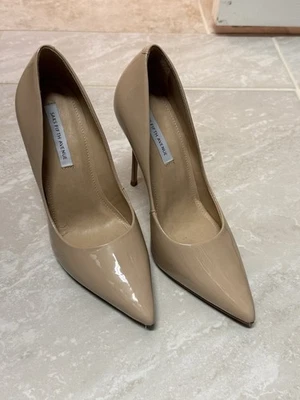 Saks Fifth Avenue Nude Patent Leather Pumps Heels Size - Image 1 of 4