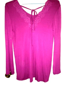 NWOT~ FADED GLORY~ Women's~ Long Sleeve V Neck Shirt ~Raspberry Pink~ Size S 4-6 - Picture 1 of 5