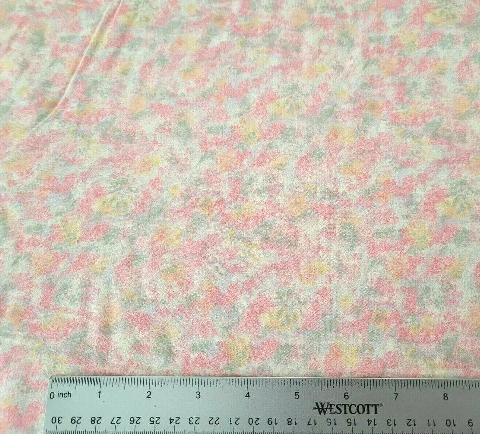 Batidora Nadia's Garden BTY Fabri-Colt Rosa Gris Amarillo Marfil Foto 1 de 2