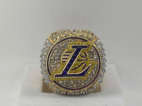Los Angeles Lakers Championship Ring - 2020 Finals Ring - Lebron James - No Box Cover