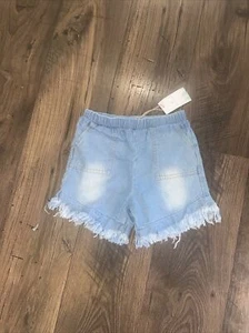 Girls Denim Shorts Size 7 - Picture 1 of 1