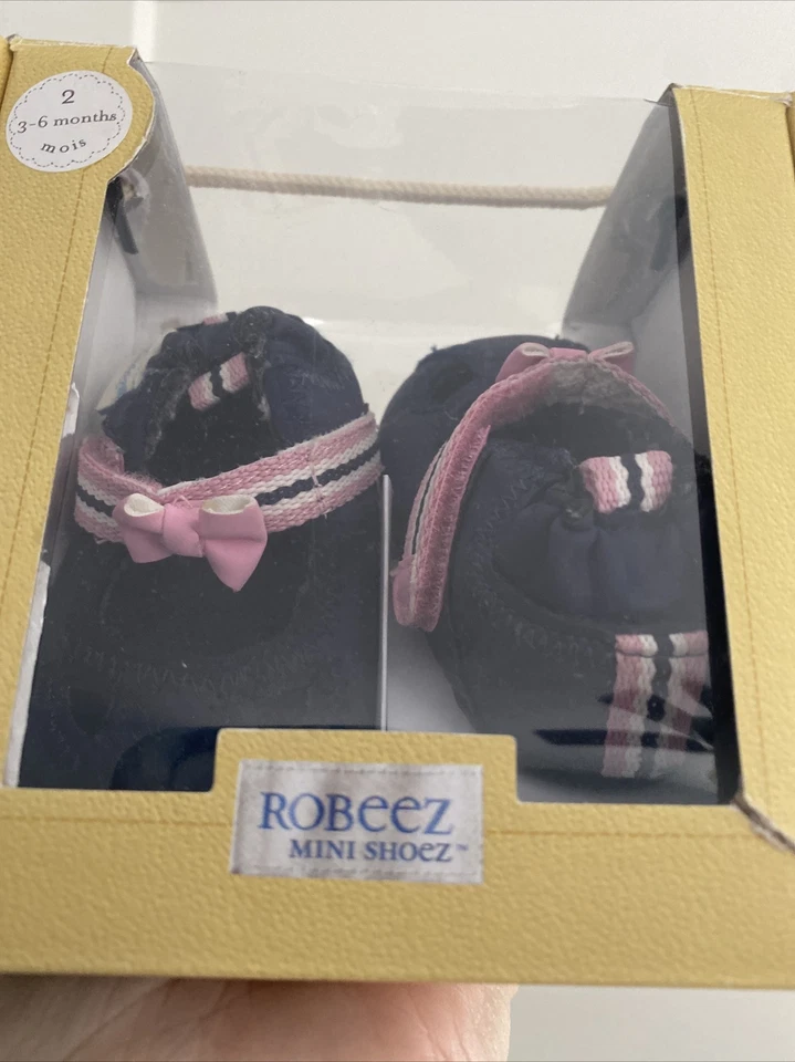 Sandália Robeez Infantil Meninas Apanhador de Ondas Mary Jane Couro Azul Marinho Mini Shoez, 3-6 M - Imagem 1 de 4