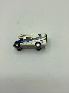 Matchbox 2008 MBX Motor Home Blue & White MB756 Mattel - Picture 1 of 4