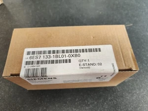 SIEMENS 6ES7 133-1BL01-0XB0 SIMATIC DIGITAL IN/OUTPUT MOD. E-STAND:02 Mint. - Picture 1 of 2