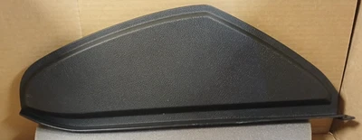 2009-2018 Dodge Ram 1500 Driver Lateral Esquerdo Painel Tampa Acabamento Preto OEM 1EB09TRMAA - Imagem 1 de 4