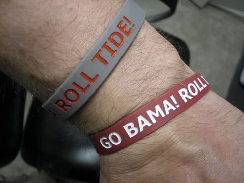 Alabama Crimson Tide Wristbands Bracelet NCAA "Go Bama! Roll Tide!"  Set Of 2 Cover