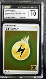 CGC 10 Lightning Energy LIG Holo Pokémon 2021 25th Anniversary Collection - Picture 1 of 2