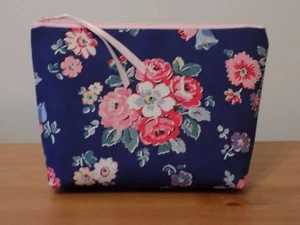 Handmade Make Up Bag Case Cath Kidston Forest Bunch Cotton Canvas Floral Fabric - Picture 1 of 5