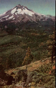 1940 UNION 76 GASOLINE POSTCARD No. 32.  Mt. Jefferson, Oregon, Cascade Range - Picture 1 of 2