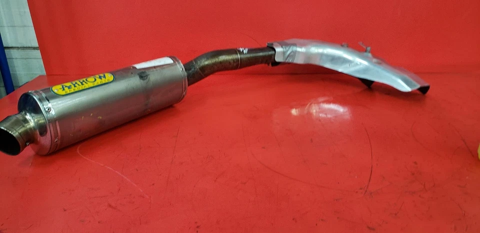 HONDA CBR 1000 RR-6 EXHAUST SYSTEMS PETROL  2007 1.0L  - Image 1 of 4