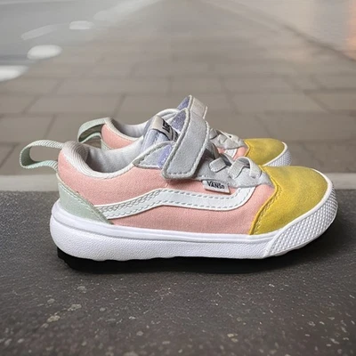 Zapatilla deportiva Vans unisex-niño T ultrarange 66 V (niño pequeño/niño pequeño) Foto 1 de 4