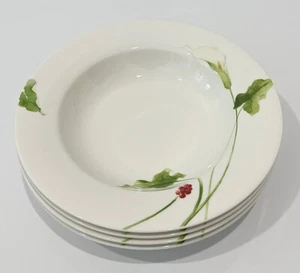 MIKASA Optima CLASSIC CALLA Muster 9 1/8" SUPPENSCHÜSSELN MIT UMRANDUNG Top 4er SET - Bild 1 von 3