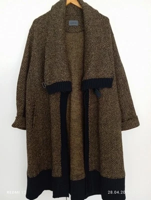 Mantel Oska XL (3), Neuwertig 100% Wolle - Bild 1 von 4