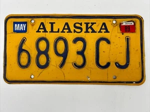 Vintage 1989 Alaska license plate - Picture 1 of 2