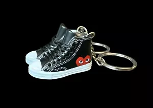 Portachiavi sneaker mini 3D nuovo bianco e nero con anello lato sinistro e destro - Foto 1 di 5