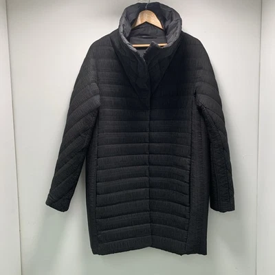 Abrigo acolchado de invierno negro ligero Annette Gortz talla grande del Reino Unido Foto 1 de 4