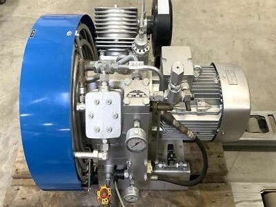 J.A. Becker & Söhne 10,8 KW 158143 DDA132MD4 Gas Kompressor - Bild 1 von 4