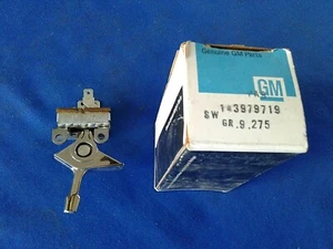 NOS GM Heater AC Blower Switch # 3979719 H-Body Vega Monza - Picture 1 of 4
