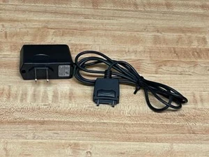 Reiseladegerät Modell SA1700T 5,5V ~ 600mA A29 - Bild 1 von 1