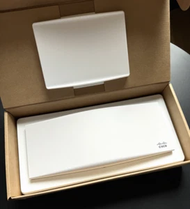 NEW Cisco Meraki MR44-HW 2.5GHz Wireless Access Point - Picture 1 of 4