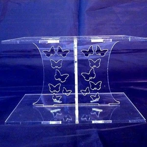 Soporte para pasteles cuadrado de un solo nivel con diseño de mariposa - Disponible en una gama de colores - Imagen 1 de 1