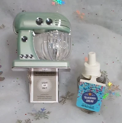 Bath & Body Works Mezclador Batidora Wallflower Enchufe y Recarga de Azúcar Arándano Difícil de Encontrar Foto 1 de 4