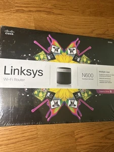 Linksys E2500 Advanced Simultaneous Dual-Band N600 Router Wireless-N Wi-Fi - Picture 1 of 4